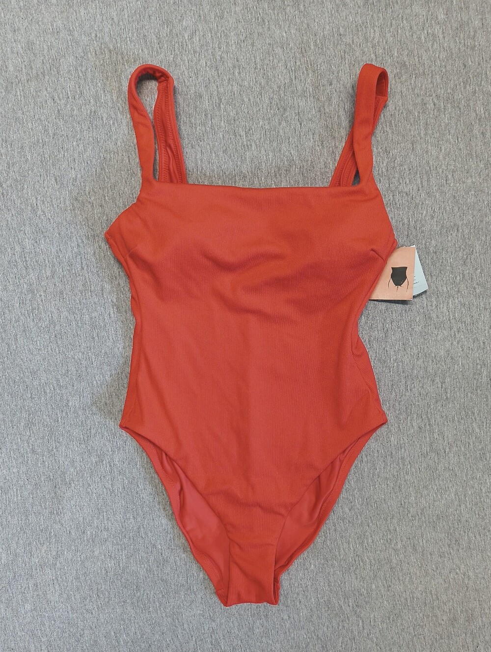 Shade & Shore Textured Square‑Neck Medium‑Coverage One‑Piece – Red M NWT